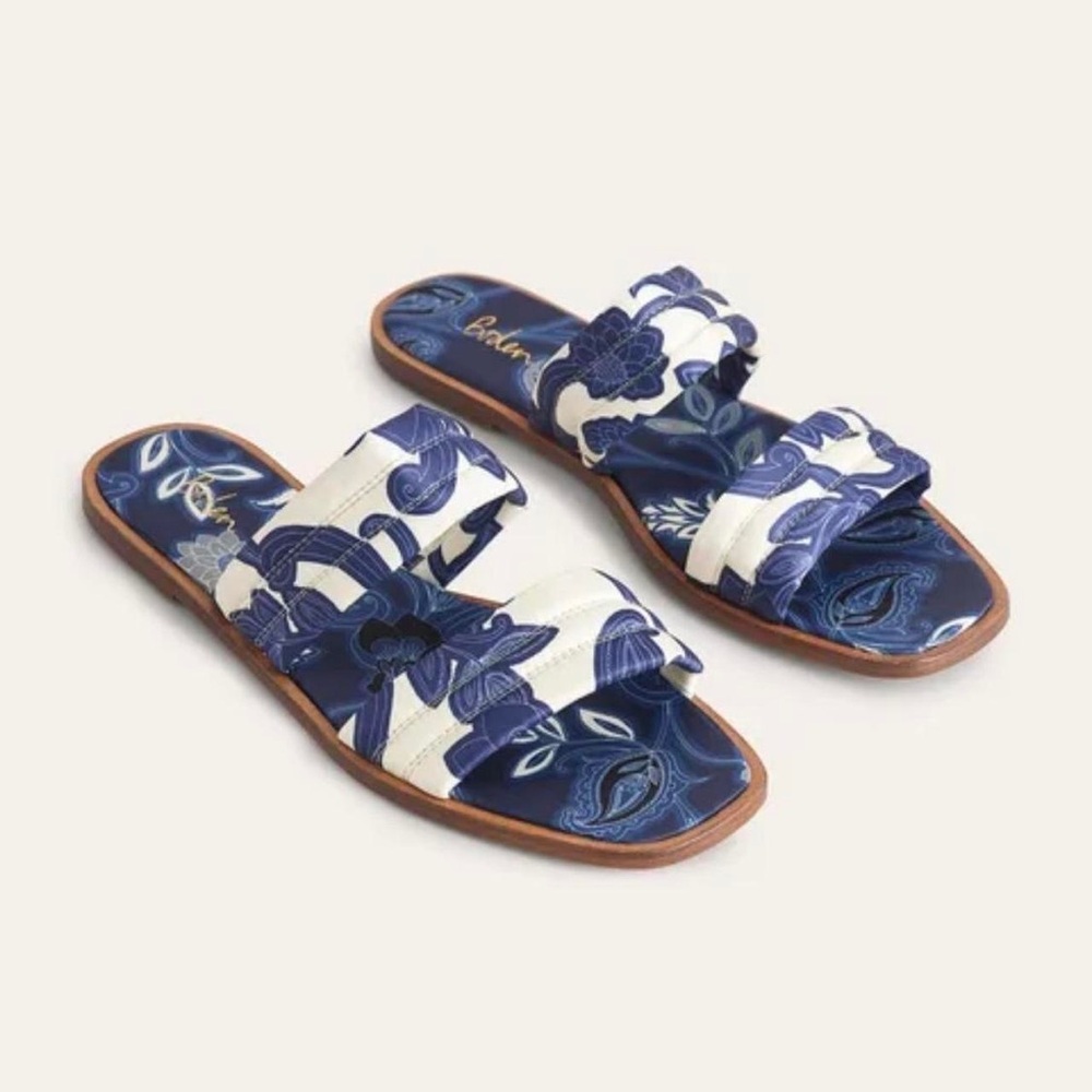 Boden Silk Printed Navy and White Floral Sandals